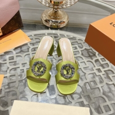 Louis Vuitton Slippers